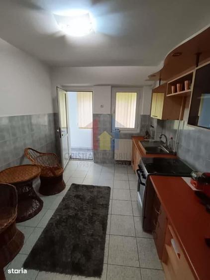 Apartament cu 3 camere decomandat în Gării