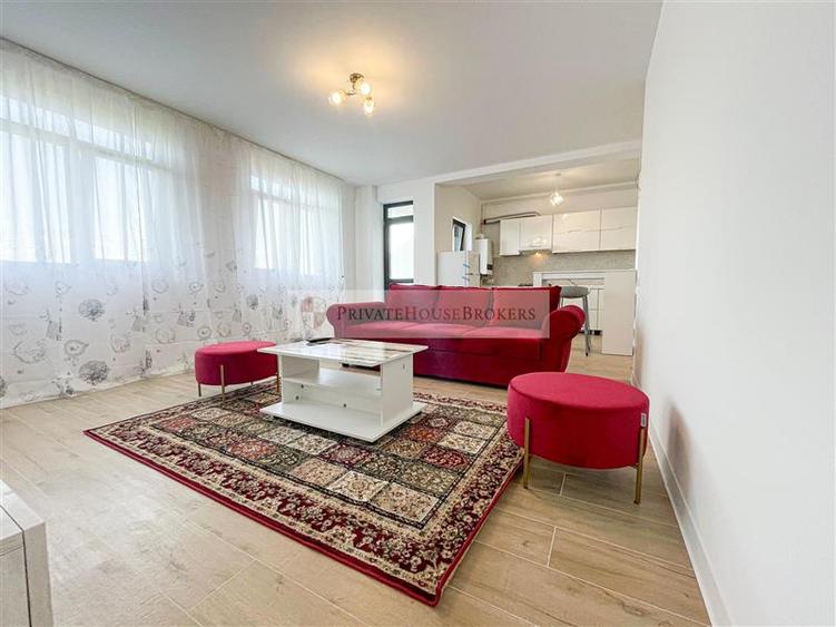 Apartament cu 2 camere semidecomandat, mobilat în Băneasa