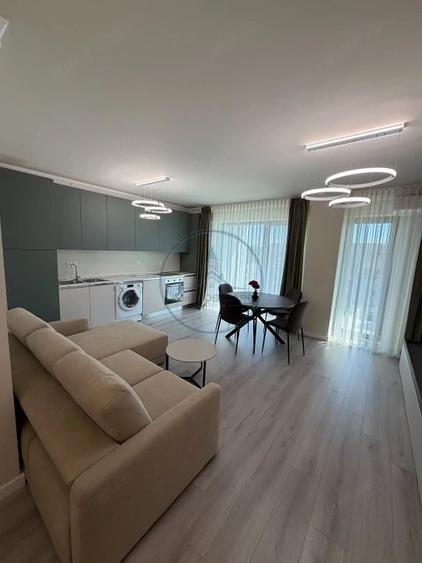 Apartament cu 2 camere decomandat în Central