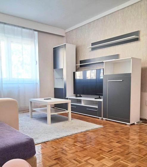 Apartament cu 2 camere decomandat în Cedonia