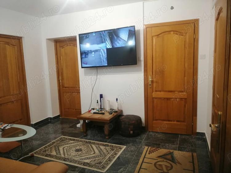 Apartament cu 4 camere decomandat în Centru Civic