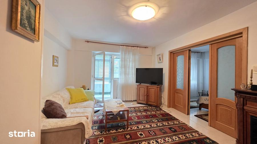 Apartament cu 3 camere în Central