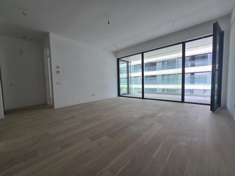 Apartament cu 2 camere semidecomandat în Barbu Văcărescu