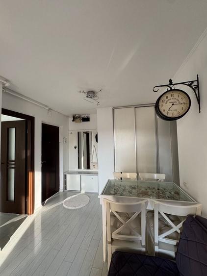 Direct proprietar Inchiriez apartament pe termen lung. Apartament in zona Dacia, decomandat, 2 camere, o ba - 5