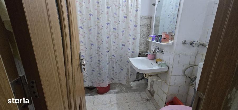 Apartament cu 2 camere în Micro 9