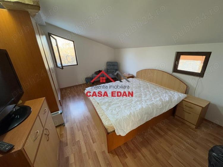 Casă cu 6 camere cu Teren 1521 Mp în Câmpina