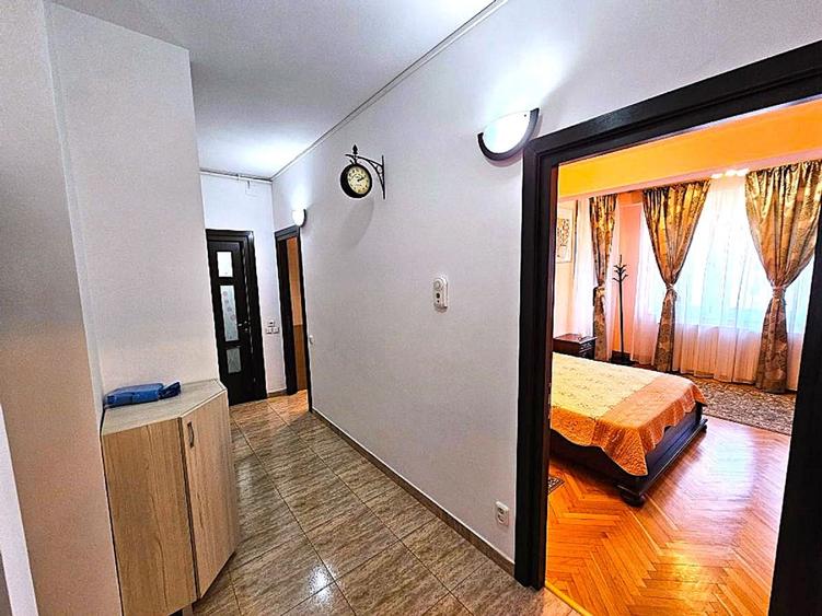 Apartament cu 2 camere decomandat în Unirii
