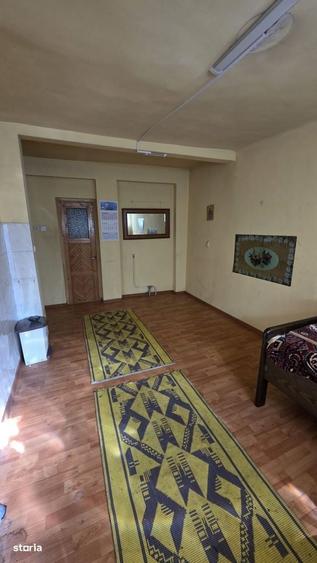 Casă cu 2 camere în Central