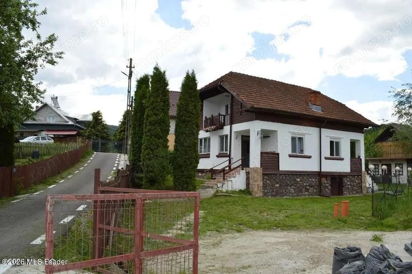 Casă cu Teren 600 Mp în Nucșoara