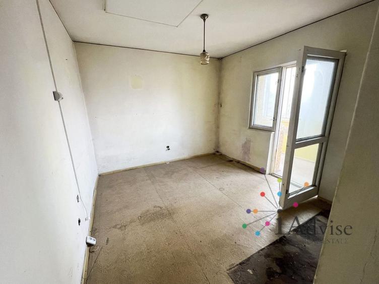 Apartament cu 3 camere decomandat în Griviței