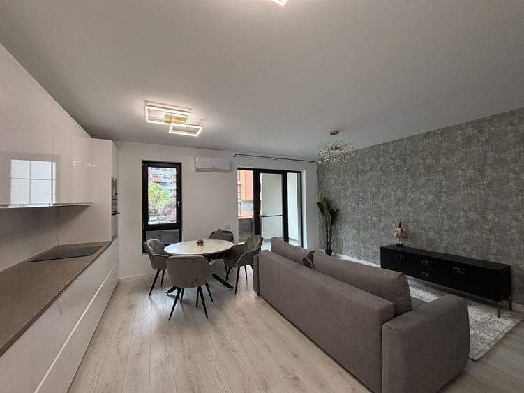 Apartament cu 2 camere decomandat, mobilat în Aradului