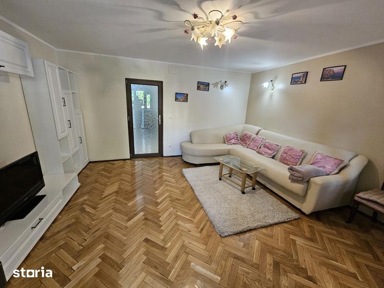 Apartament cu 3 camere decomandat în Copou