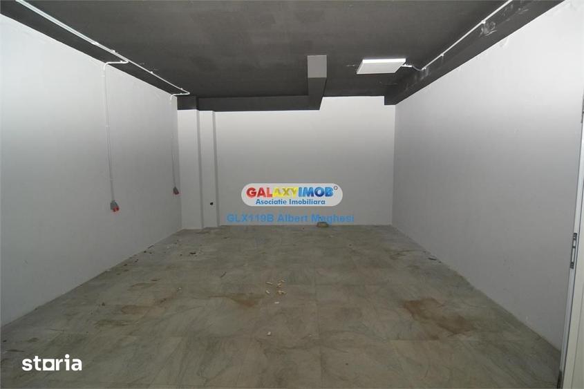 Spațiu comercial, de 377 mp, în Central