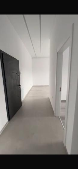 Apartament cu 2 camere decomandat în Energia