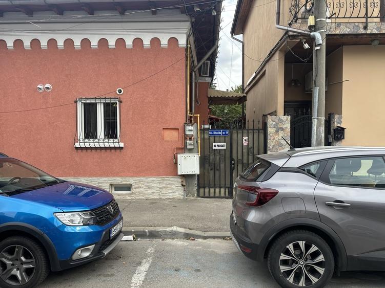 Casă cu 2 camere cu Teren 10 Mp în Eroii Revoluției