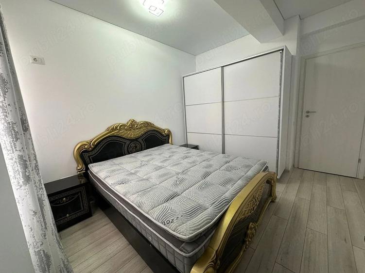 Apartament cu 2 camere decomandat în Roșu