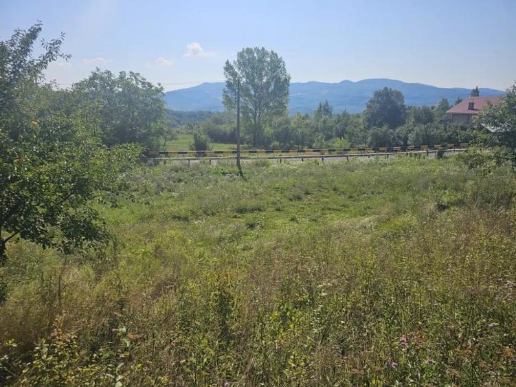 Casă cu 5 camere în Mărunțișu