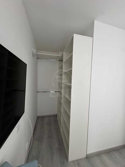 Apartament cu 2 camere semidecomandat în Borhanci