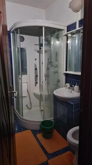 Apartament cu 4 camere decomandat în Sângeorgiu de Mureș