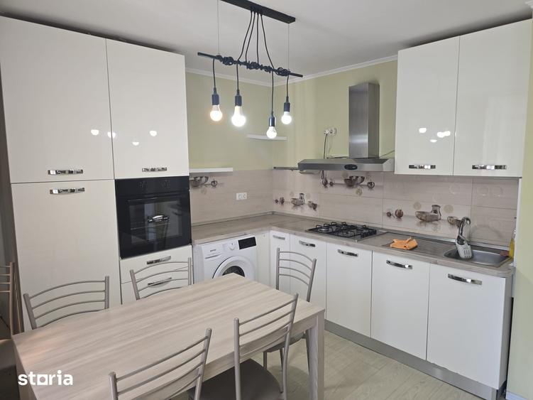 Casă cu 3 camere cu Teren 300 Mp în Central