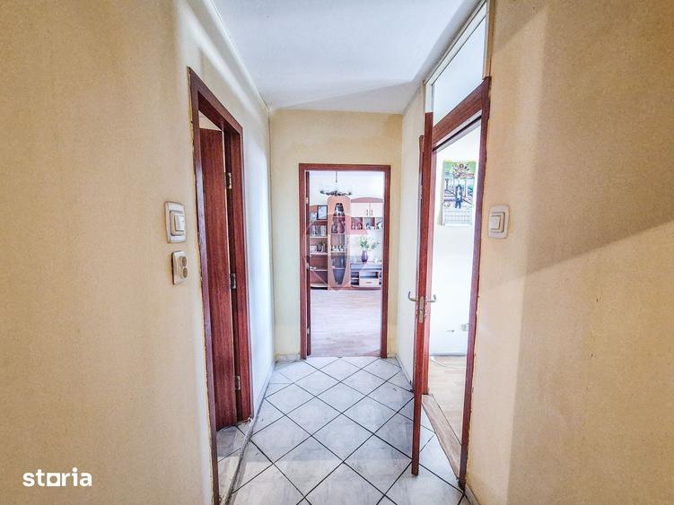 Apartament cu 2 camere decomandat în Gara de Nord