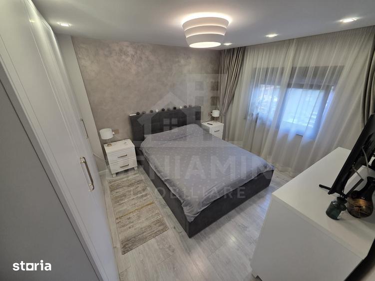 Trei camere decomandat ultra-renovat 2 bai Mcdonalds etaj 2 - 7