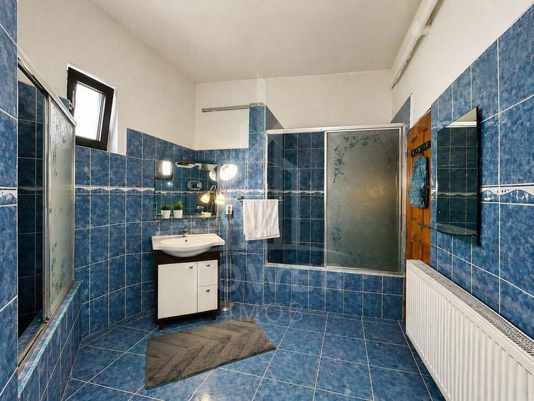 Casă individuală cu 4 camere cu Canalizare în Șura Mare