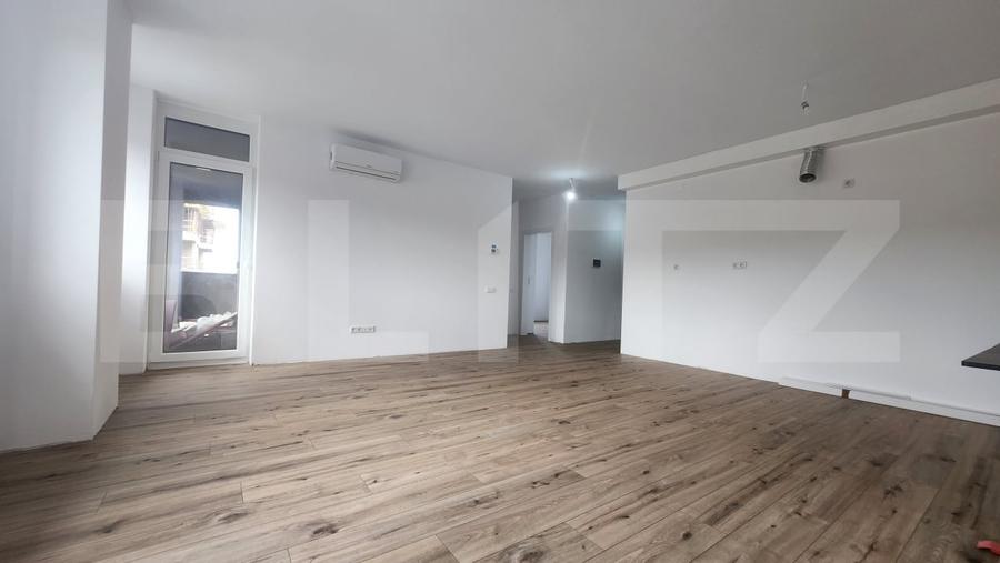 Apartament cu 3 camere decomandat în Tudor