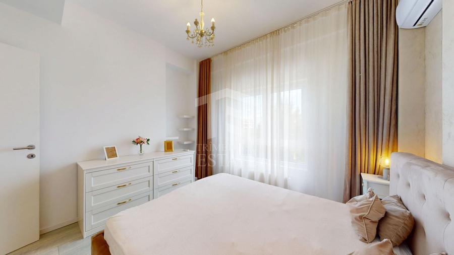 Apartament cu 3 camere decomandat, mobilat în Est