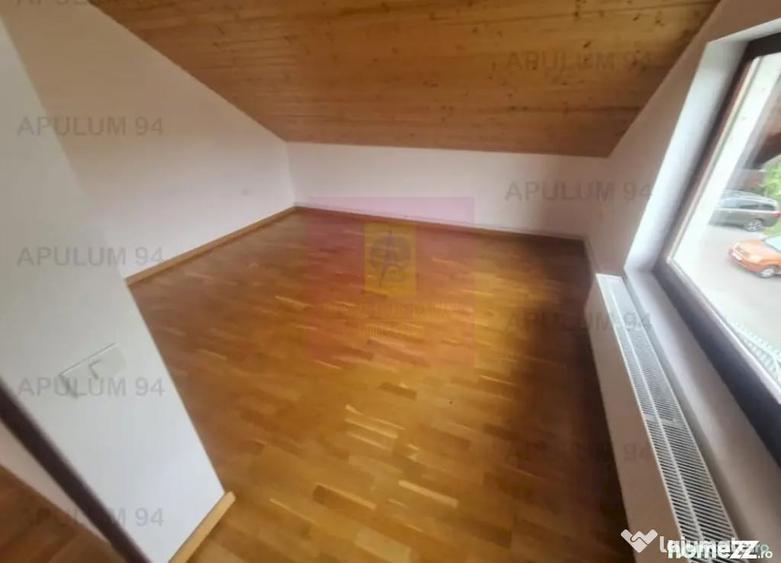 Casă cu 7 camere cu Teren 649 Mp în Comarnic