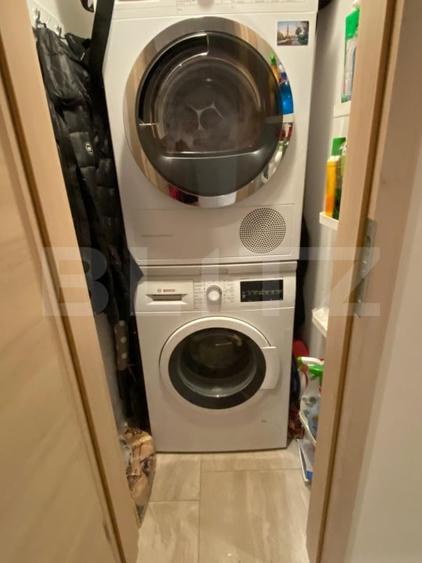 Apartament cu 4 camere semidecomandat, mobilat în Plopilor