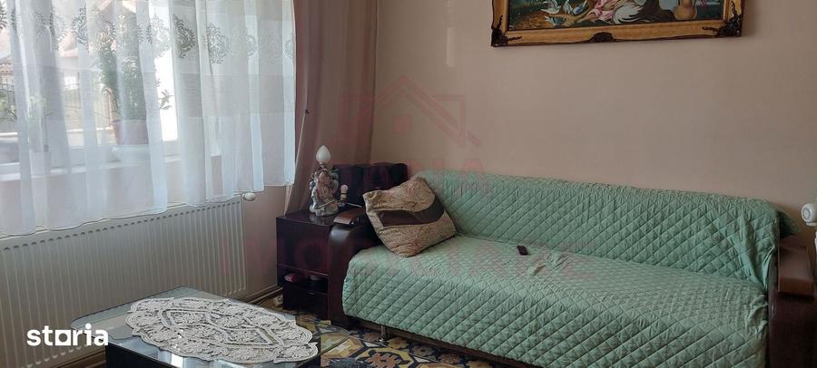 Casă cu 4 camere cu Teren 260 Mp în Central