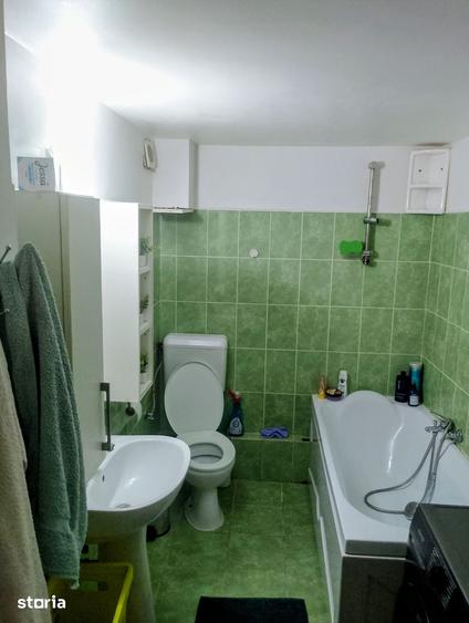 Apartament cu 3 camere în Telegrafului