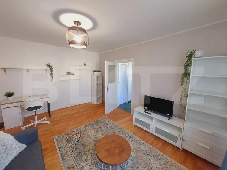 Apartaent proaspat renovat cu 2 camere, str Mihai Viteazul - 5