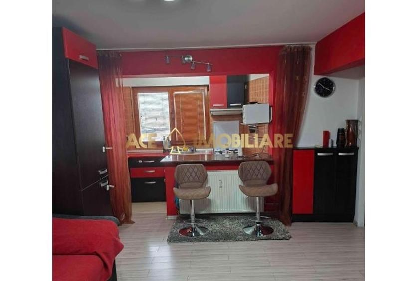 Apartament cu 2 camere semidecomandat, mobilat în Lacul Tei