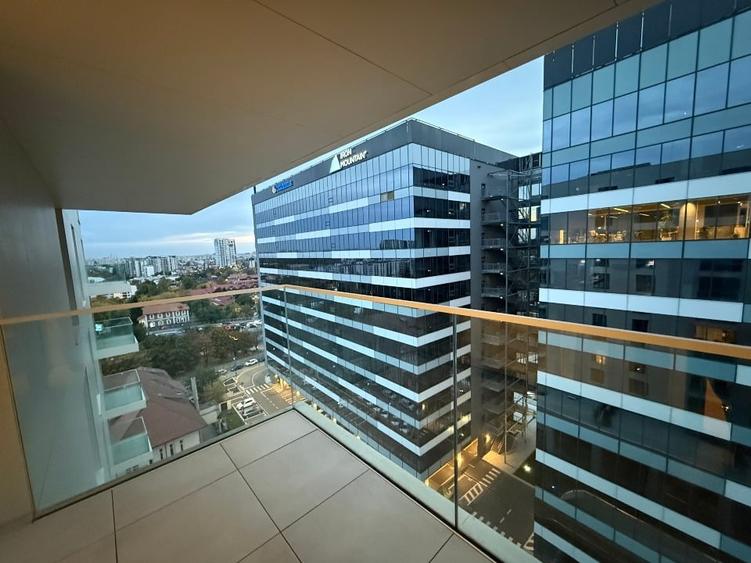 Apartament cu 2 camere semidecomandat, mobilat în Aviației