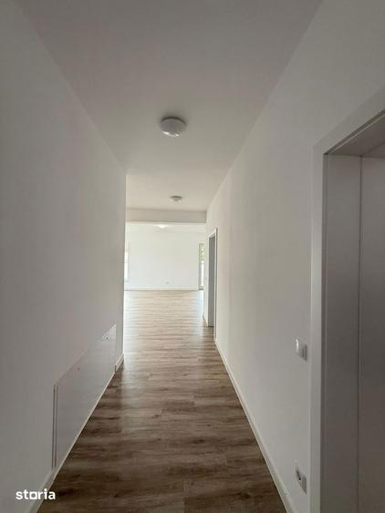Casă cu 3 camere cu Teren 557 Mp în Cetate