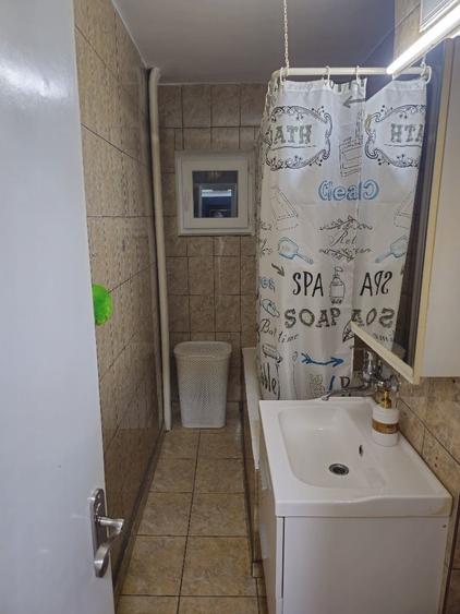 Garsonieră decomandată în Găvana