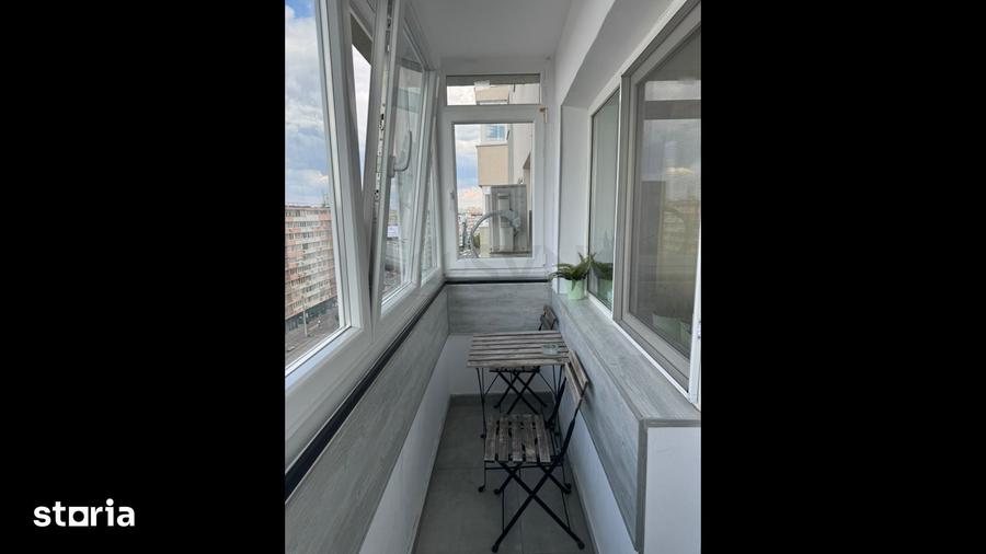 Apartament cu 3 camere semidecomandat în Ștefan cel Mare