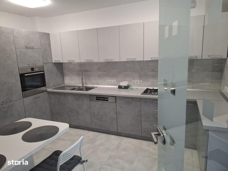 Casă cu 4 camere cu Teren 661 Mp în Șura Mică
