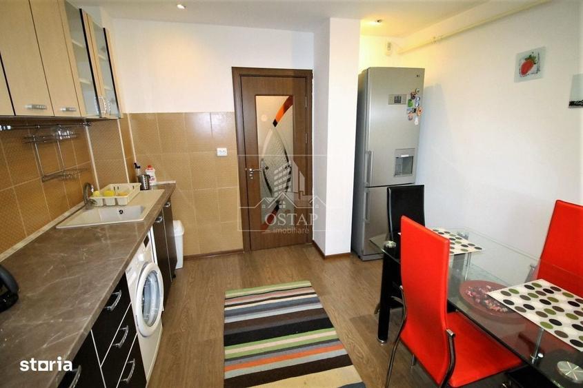 Apartament cu 3 camere decomandat în Bistrița Lac