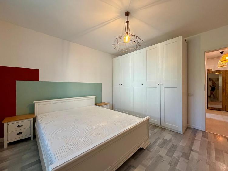 Apartament cu 2 camere decomandat în Fundeni