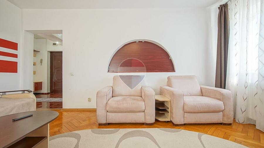 Apartament cu 2 camere decomandat, mobilat în Răcădău