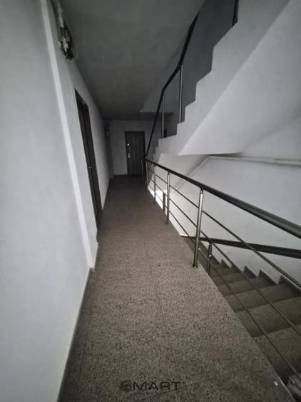 Apartament cu 2 camere semidecomandat în Micești