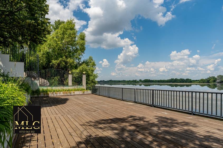 Casă individuală cu 10 camere cu Piscina în Buftea