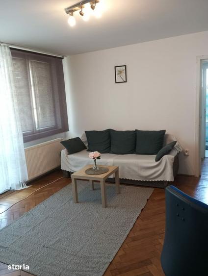 Apartament cu 2 camere semidecomandat în Gara de Nord