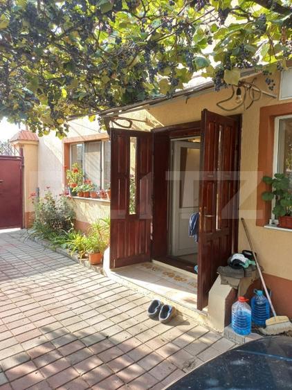Casă individuală cu 3 camere cu Canalizare în Prejmer