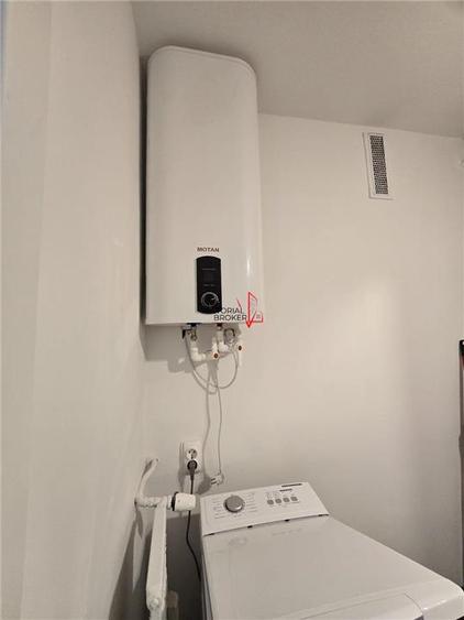 Apartament cu 2 camere decomandat în Parcul Carol