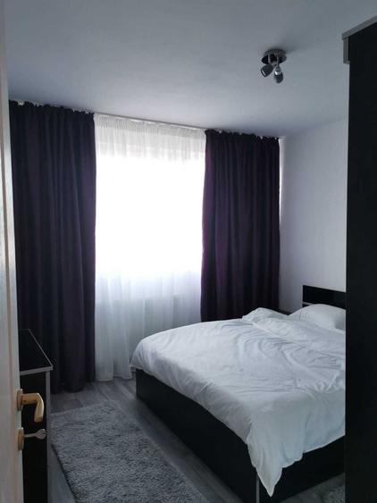 Apartament cu 2 camere decomandat, mobilat în Eroii Revoluției