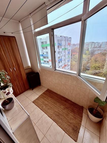 Inchiriez apartament 2 camere zona Obregia sector 4 - 8